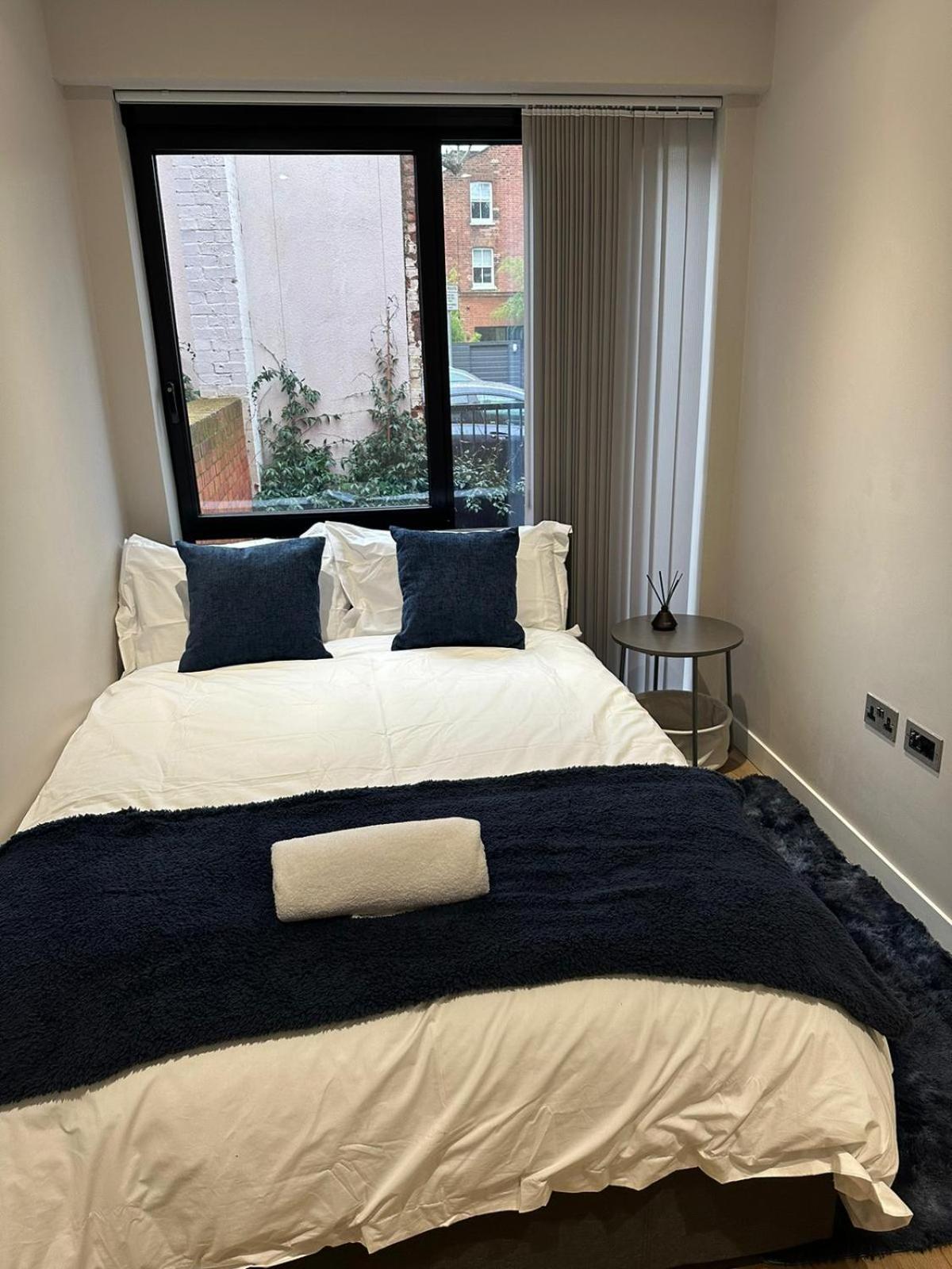Richardson Deluxe Apartments - 3 Bed London Exterior photo